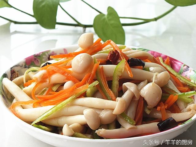 海鲜菇可以和什么凉拌（我拌的海鲜菇家人都说好吃）